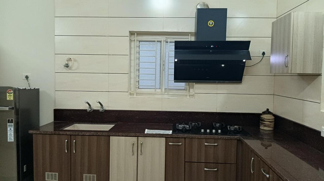 Shi'S Vilva - The Bungalow In Coimbatore - Near Airport, Kmch, Codesia Екстериор снимка