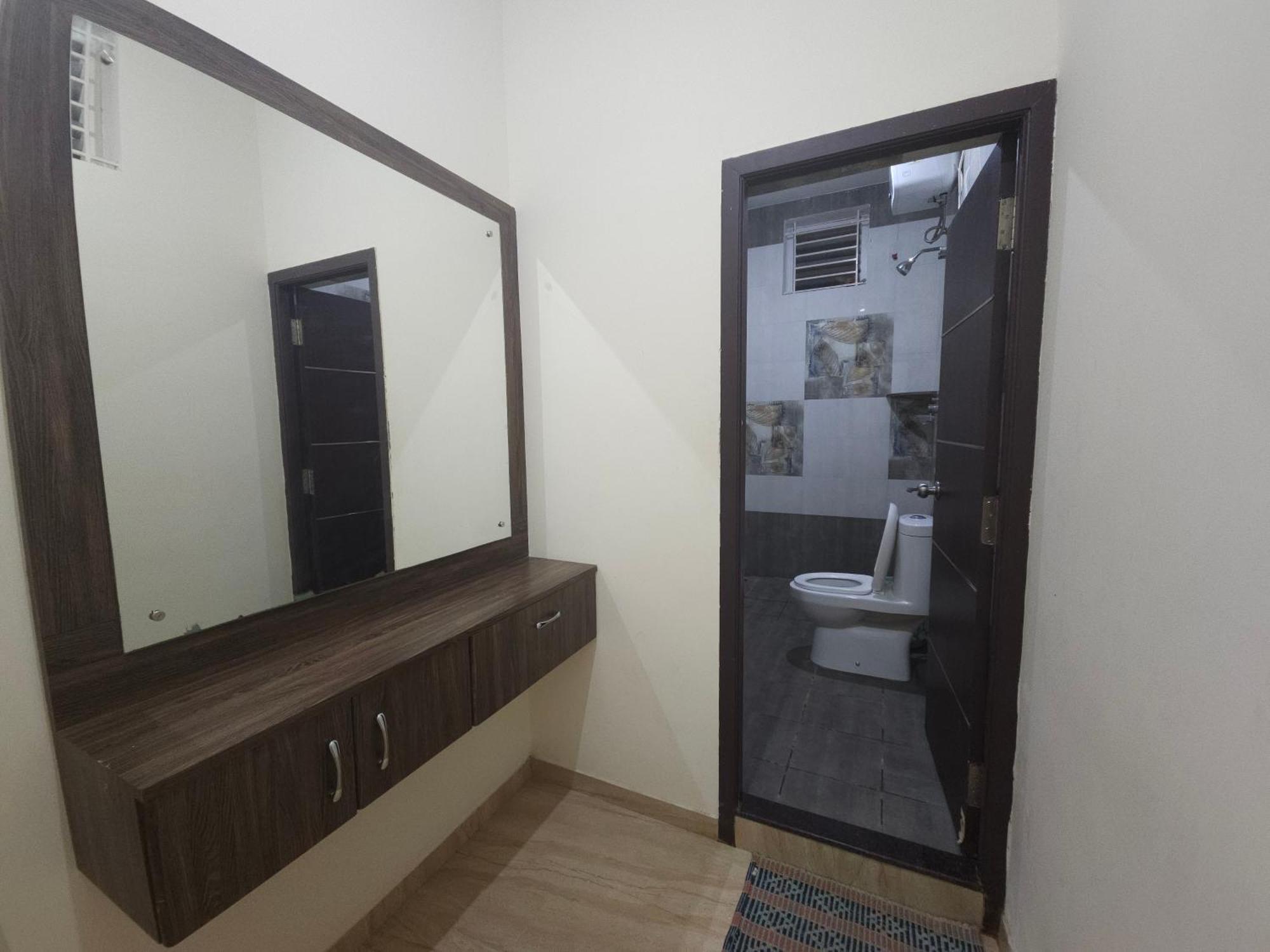Shi'S Vilva - The Bungalow In Coimbatore - Near Airport, Kmch, Codesia Екстериор снимка