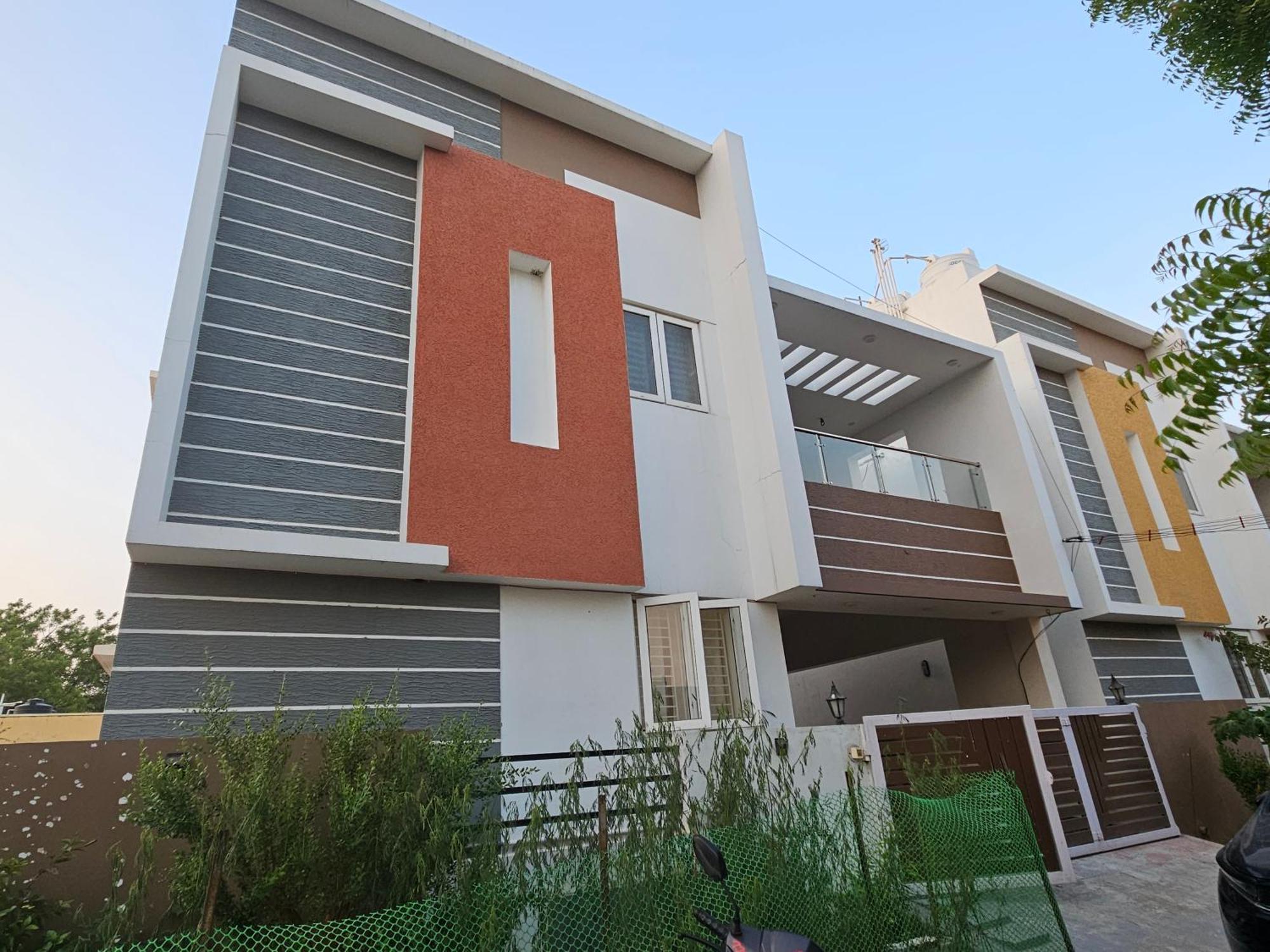 Shi'S Vilva - The Bungalow In Coimbatore - Near Airport, Kmch, Codesia Стая снимка